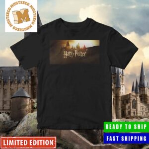 Harry Potter Live Action Movie Logo Hogwarts Castle Gift For Fans Classic T-Shirt