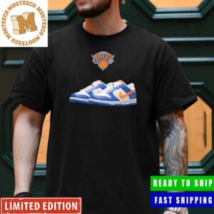 Nike Dunk Low New York Knicks Dunks Colorway Sneaker Unisex T-Shirt