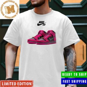 The Jewels x Nike SB Dunks High Pink Sneaker Premium Classic T-Shirt