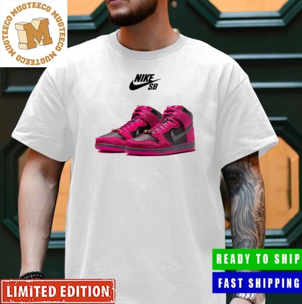 The Jewels x Nike SB Dunks High Pink Sneaker Premium Classic T-Shirt