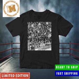 WWE Cody Rhodes Posing In The Corner Of The Ring Gift For Fans Classic T-Shirt