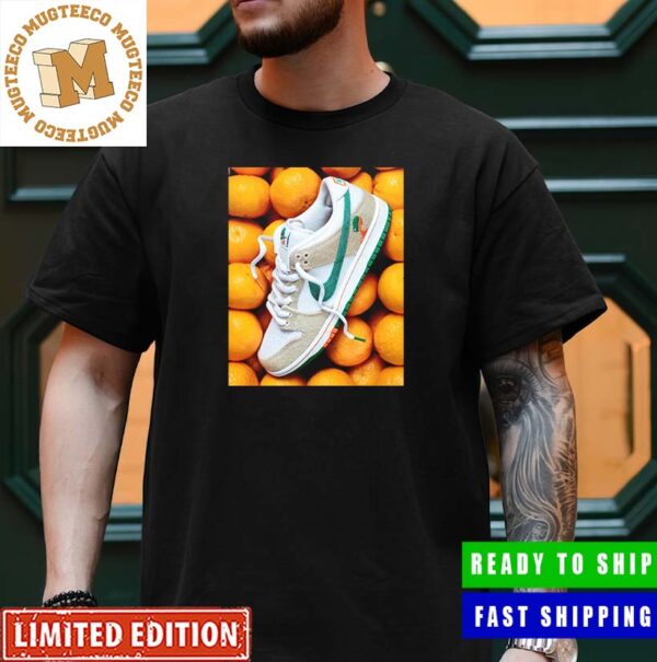Jarritos x Nike SB Dunk Low Phantom Malachite Classic T-Shirt