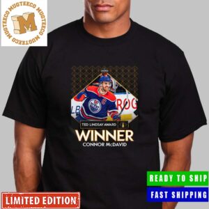 Connor McDavid From The Oilers Winner Of Ted Lindsay Award in NHL Awards 2023 Unisex T-Shirt