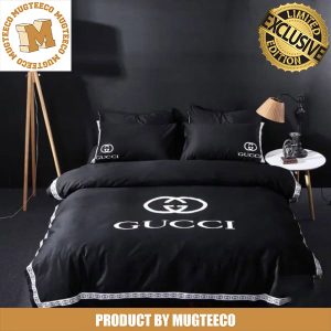 Best Gucci Big Logo In Mistic Black Background With White Line Logo Frame Bedroom Set