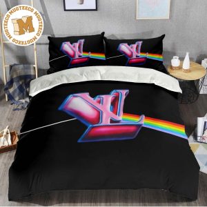 Best Louis Vuitton 3D Pink Hologram Logo In Pink Floyd Style Black Background Bedding Set