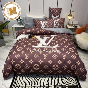 Louis Vuitton Big Logo In Signature Brown Monogram Background Bedding Set Queen Size