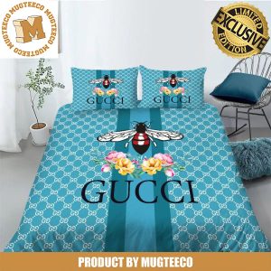 Luxury Gucci Bee With Floral In Blue Monogram Background Bedding Set King