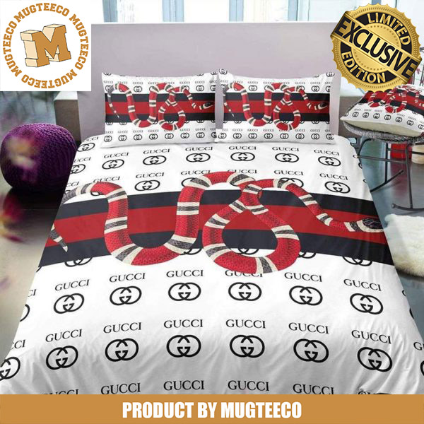 https://mugteeco.com/wp-content/uploads/2023/08/Luxury-Gucci-Snake-Navy-And-Red-Vintage-Web-In-White-Blackground-With-Logo-Pattern-Bedding-Set_24834732-1.jpg