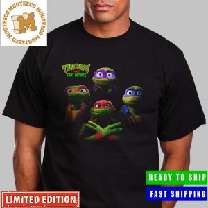 Teenage Mutant Ninja Turtles Mutant Mayhem Queen Style International Poster Unisex T-Shirt