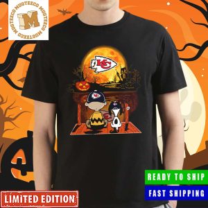 The Peanuts Charlie Brown Snoopy Kansas City Chiefs Halloween Vintage Shirt