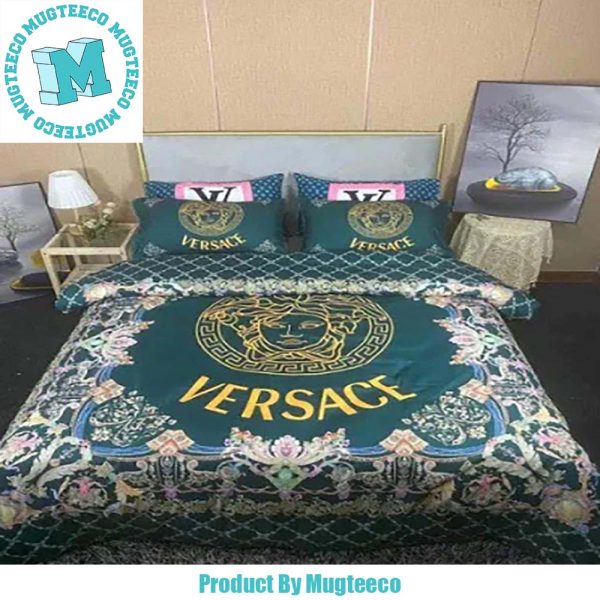 Versace Golden Logo Luxury Pattern In Green Background Bedding Set Queen