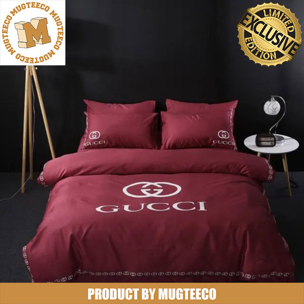 Best Gucci Big Logo In Classic Maroon Background Bedroom Set Best Gucci Big Logo In Classic Maroon Background Bedroom Set