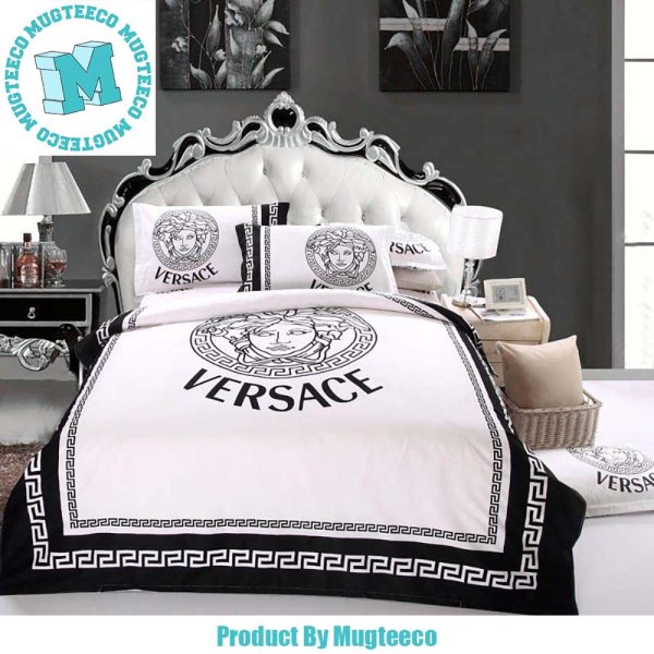 Best Versace Big Logo Greca Border In Black And White Bedding Set Best Versace Big Logo Greca Border In Black And White Bedding Set