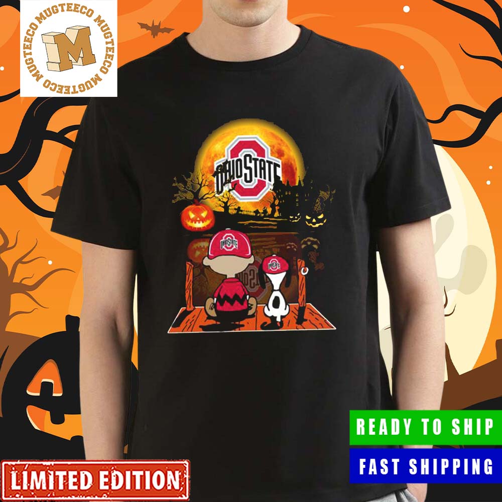 Snoopy and Charlie Brown Pumpkin Ohio State Buckeyes Halloween Moon Unisex T-Shirt Snoopy and Charlie Brown Pumpkin Ohio State Buckeyes Halloween Moon Unisex T-Shirt