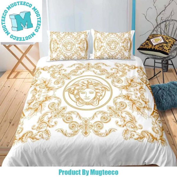 Versace Pattern Full Golden In White Background Most Comfortable Bedding Set Versace Pattern Full Golden In White Background Most Comfortable Bedding Set
