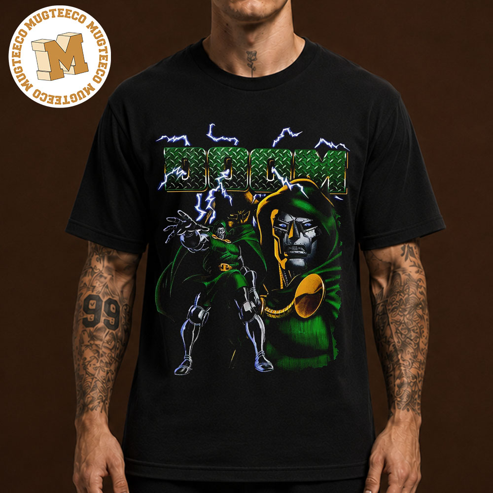 Marvel Exclusive Tee Doctor Doom Retro Pose Unisex T-Shirt Marvel Exclusive Tee Doctor Doom Retro Pose Unisex T-Shirt